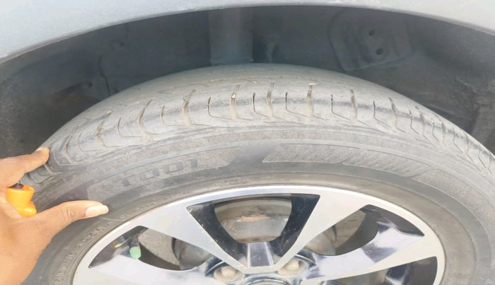 2020 Tata NEXON XZ PLUS PETROL DUAL TONE, Petrol, Manual, 48,556 km, tyre