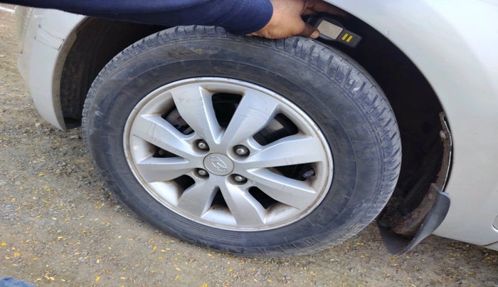 2014 Hyundai i20 SPORTZ 1.4 CRDI, Diesel, Manual, 1,50,547 km, tyre