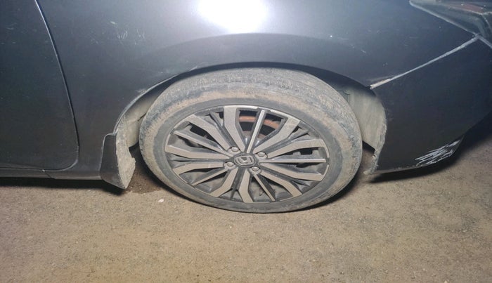 2017 Honda City 1.5L I-VTEC ZX CVT, Petrol, Automatic, 99,790 km, tyre