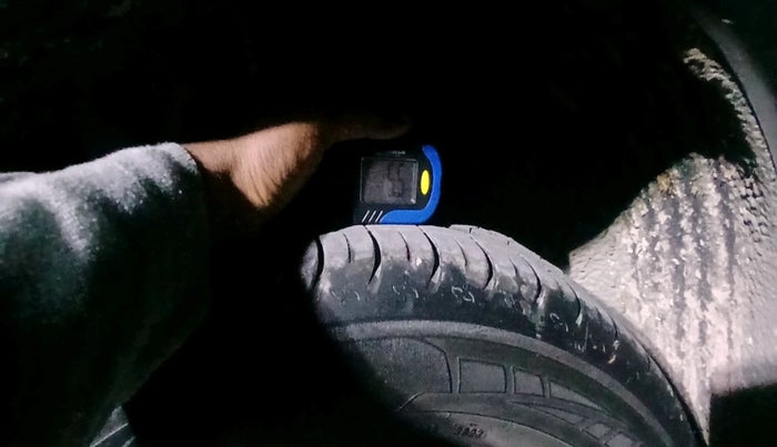 2017 Maruti Vitara Brezza VDI (O), Diesel, Manual, 1,01,501 km, tyre