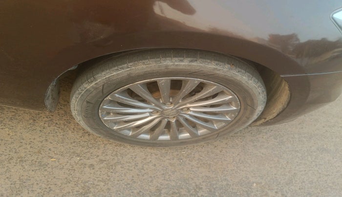 2015 Maruti Ciaz ZDI+ SHVS, Diesel, Manual, 1,28,375 km, tyre