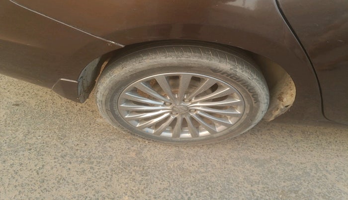 2015 Maruti Ciaz ZDI+ SHVS, Diesel, Manual, 1,28,375 km, tyre