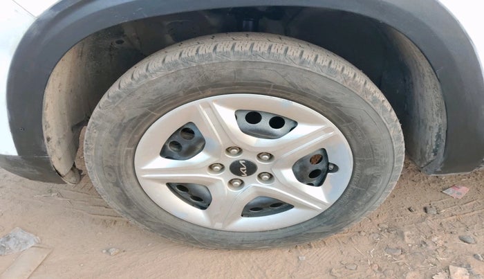 2022 KIA SELTOS HTE 1.5 DIESEL, Diesel, Manual, 71,547 km, tyre