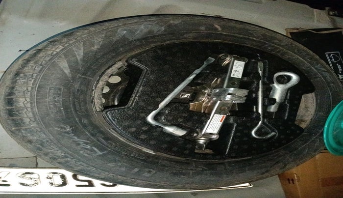 2018 Maruti S Cross ALPHA 1.3, Diesel, Manual, 1,04,181 km, tyre