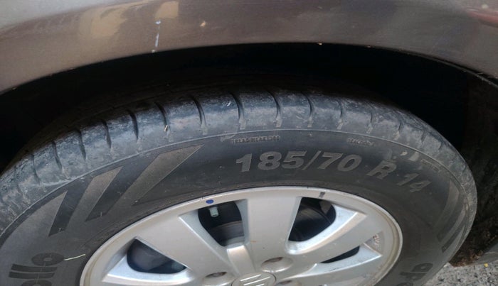 2010 Maruti Ritz ZXI, Petrol, Manual, 41,979 km, tyre