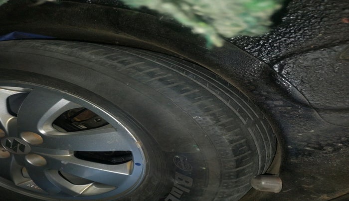 2010 Maruti Ritz ZXI, Petrol, Manual, 41,979 km, tyre