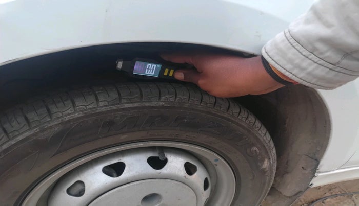 2016 Tata Tiago XM PETROL, Petrol, Manual, 1,12,464 km, tyre