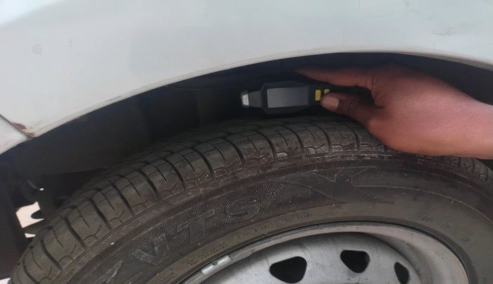 2016 Tata Tiago XM PETROL, Petrol, Manual, 1,12,464 km, tyre