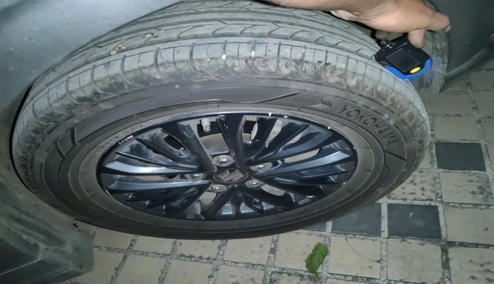 2021 Maruti XL6 ZETA AT, Petrol, Automatic, 47,409 km, tyre