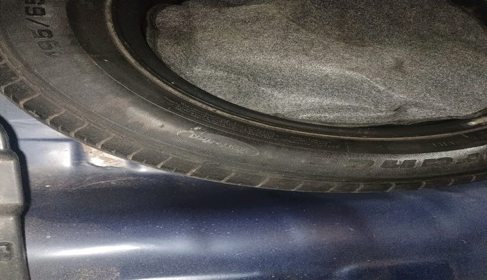 2020 Hyundai VENUE S 1.0 TURBO DCT, Petrol, Automatic, 54,022 km, tyre