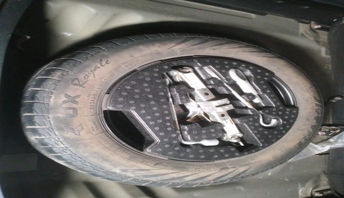 2018 Maruti S Cross ZETA 1.3, Diesel, Manual, 70,570 km, tyre