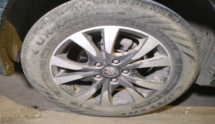 2018 Maruti S Cross ZETA 1.3, Diesel, Manual, 70,570 km, tyre