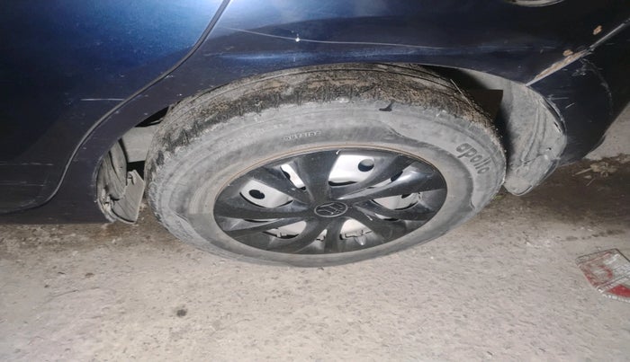 2021 Maruti Swift LXI, Petrol, Manual, 49,893 km, tyre