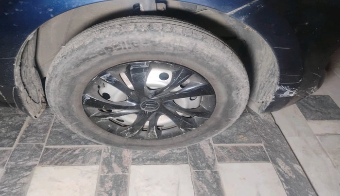 2021 Maruti Swift LXI, Petrol, Manual, 49,893 km, tyre