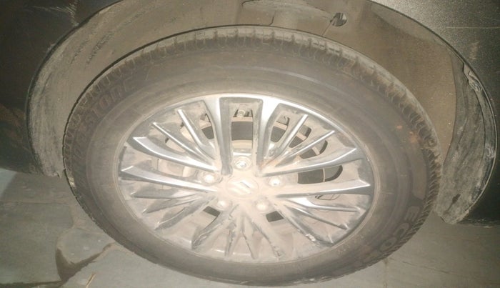 2019 Maruti Ertiga ZXI+ SHVS, Petrol, Manual, 46,899 km, tyre