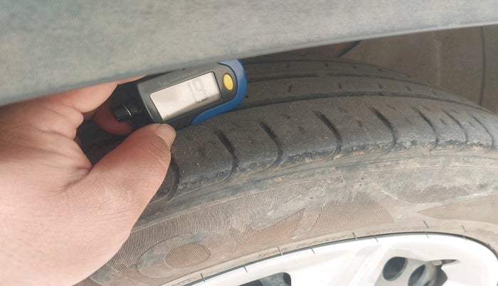 2019 KIA SELTOS HTE 1.5 DIESEL, Diesel, Manual, 60,317 km, tyre