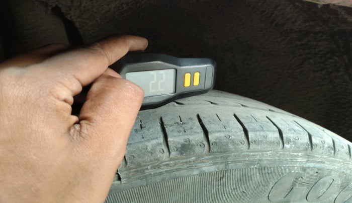 2017 Maruti Baleno DELTA PETROL 1.2, Petrol, Manual, 91,651 km, tyre