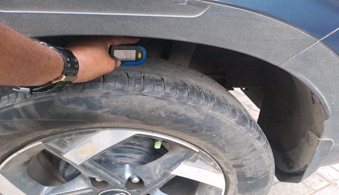 2020 Hyundai VENUE SX PLUS 1.0 TURBO DCT, Petrol, Automatic, 27,141 km, tyre