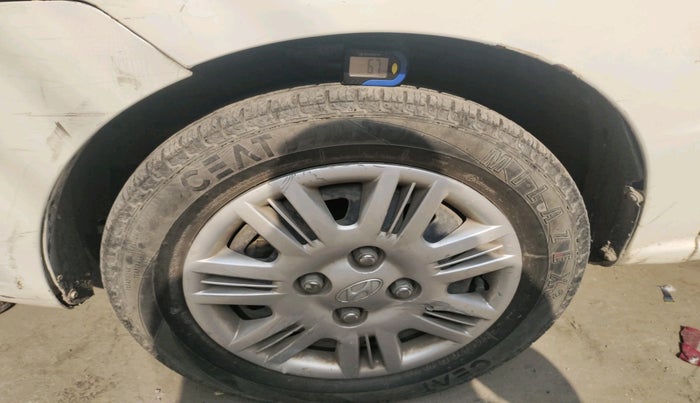 2010 Hyundai Santro Xing GLS, Petrol, Manual, 28,481 km, tyre