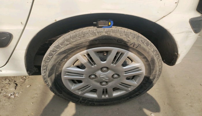 2010 Hyundai Santro Xing GLS, Petrol, Manual, 28,481 km, tyre