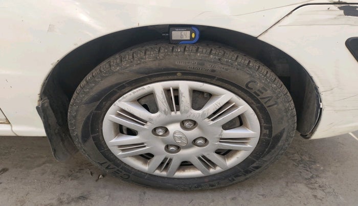 2010 Hyundai Santro Xing GLS, Petrol, Manual, 28,481 km, tyre