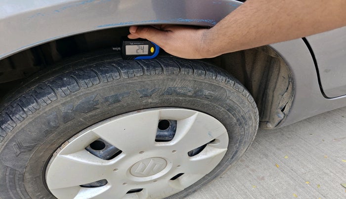 2013 Maruti Swift Dzire VXI, Petrol, Manual, 56,674 km, tyre