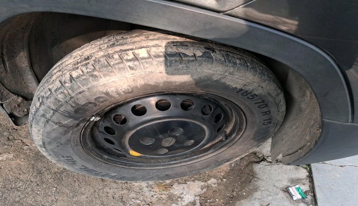 2022 Tata PUNCH PURE MT, Petrol, Manual, 80,483 km, tyre