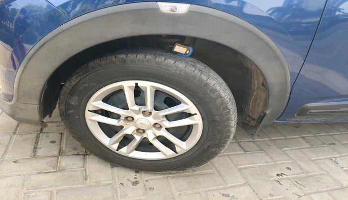 2020 Renault TRIBER RXT, Petrol, Manual, 59,777 km, tyre