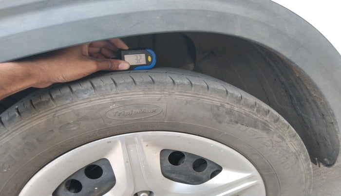 2022 KIA SELTOS HTK 1.5 PETROL, Petrol, Manual, 31,127 km, tyre