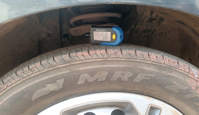 2020 Tata ALTROZ XE PETROL, Petrol, Manual, 84,522 km, tyre