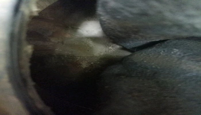 2011 Hyundai Verna FLUIDIC 1.6 VTVT SX, Diesel, Manual, 1,83,918 km, tyre