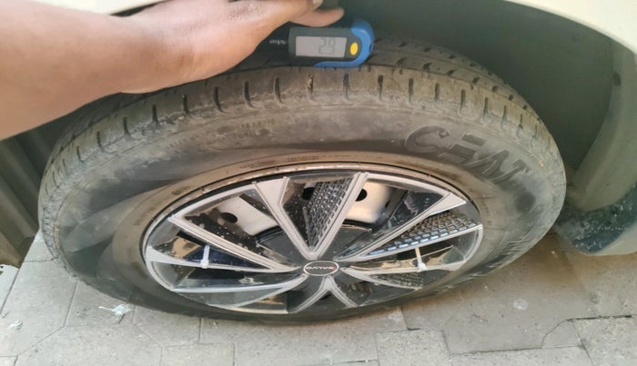 2020 Maruti New Wagon-R LXI CNG (O) 1.0, Petrol, Manual, 89,976 km, tyre