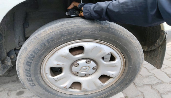 2013 Renault Duster 110 PS RXL DIESEL, Diesel, Manual, 1,06,088 km, tyre