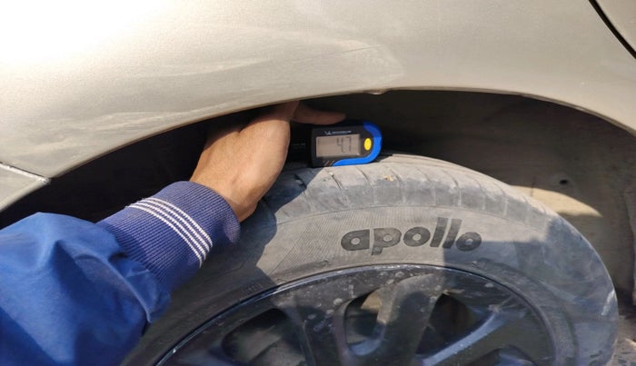 2014 Honda Mobilio 1.5L I-DTEC V, Diesel, Manual, 84,157 km, tyre