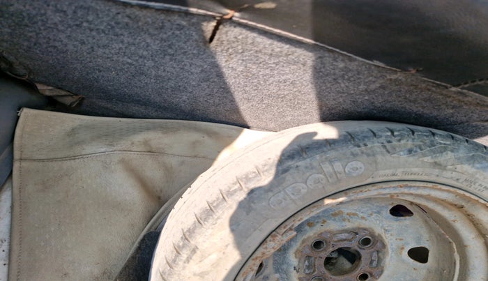 2012 Maruti Alto K10 VXI, Petrol, Manual, 1,46,523 km, tyre