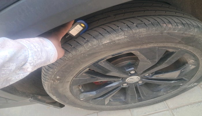 2024 MG HECTOR Sharp Pro Blackstorm 1.5 Turbo CVT, Petrol, Automatic, 16,829 km, tyre