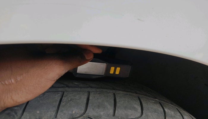 2022 Skoda SLAVIA STYLE 1.0L TSI AT, Petrol, Automatic, 50,649 km, tyre