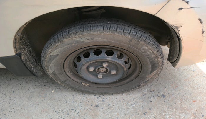 2016 Maruti Alto 800 LXI, Petrol, Manual, 50,010 km, tyre