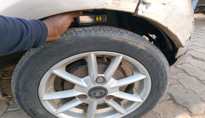 2012 Tata Nano LX, Petrol, Manual, 60,732 km, tyre