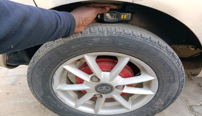 2012 Tata Nano LX, Petrol, Manual, 60,732 km, tyre