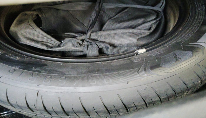 2024 Tata NEXON Fearless Plus S Dark, Petrol, Manual, 54,187 km, tyre