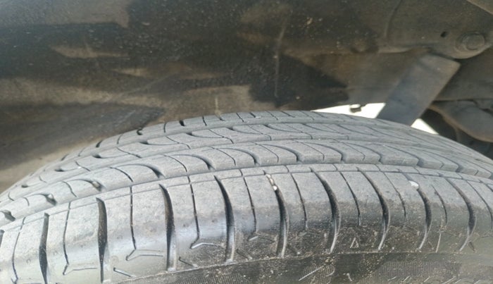 2014 Maruti Wagon R 1.0 VXI, Petrol, Manual, 68,005 km, tyre