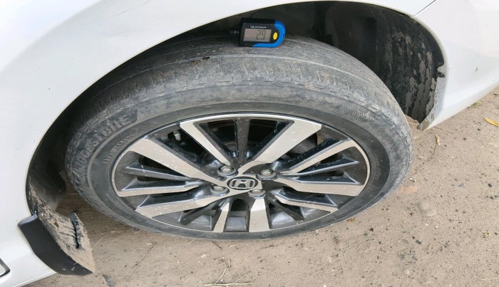 2022 Honda City 1.5L I-VTEC ZX, Petrol, Manual, 78,518 km, tyre