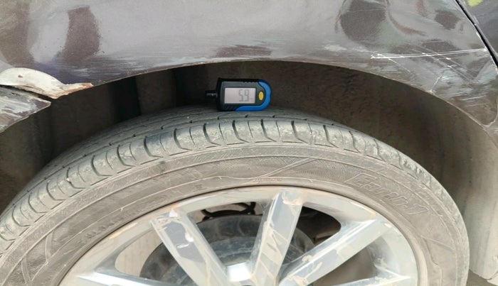 2020 Volkswagen Polo HIGHLINE PLUS 1.0L TSI, Petrol, Manual, 67,300 km, tyre