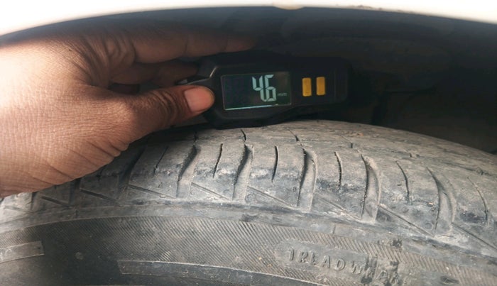 2022 Hyundai GRAND I10 NIOS SPORTZ 1.2 KAPPA VTVT CNG, Petrol, Manual, 37,879 km, tyre