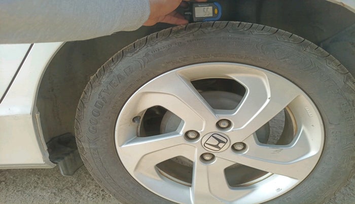 2016 Honda City 1.5L I-VTEC VX CVT, Petrol, Automatic, 88,131 km, tyre