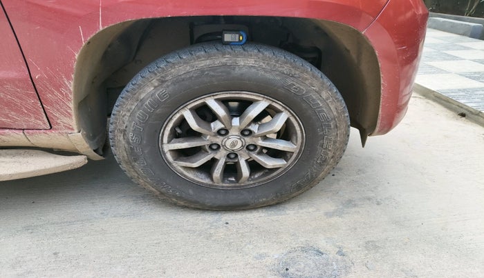 2016 Mahindra TUV300 T8 AMT, Diesel, Automatic, 55,951 km, tyre