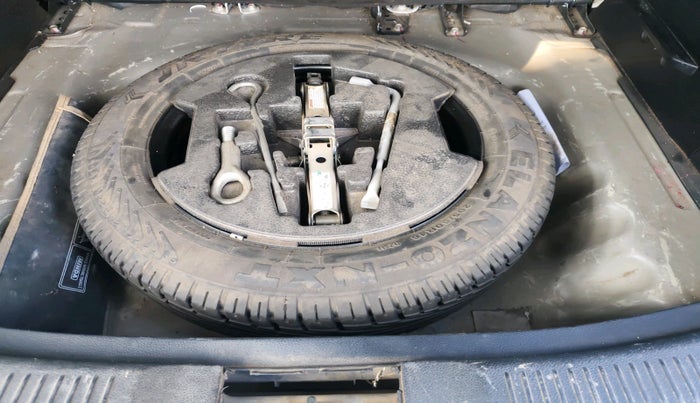 2017 Maruti S Cross ZETA 1.3, Diesel, Manual, 99,780 km, tyre