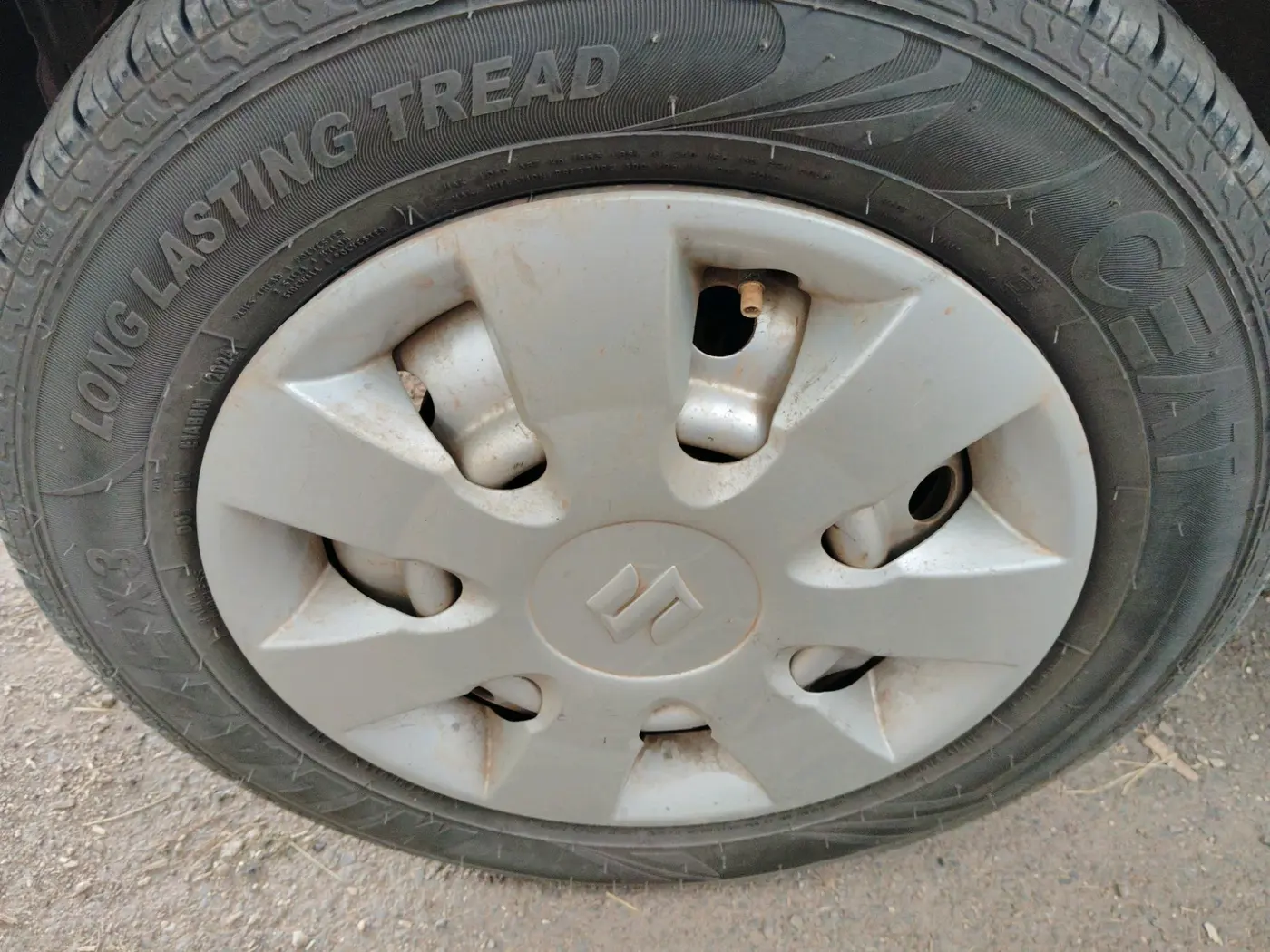 2010 Maruti Wagon R 1.0 LXI, Petrol, Manual, 19,594 km, tyre