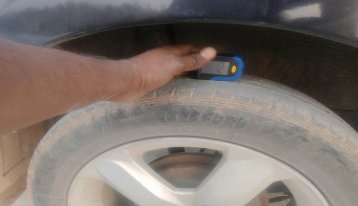 2013 Honda City 1.5L I-VTEC S MT, Petrol, Manual, 1,33,540 km, tyre